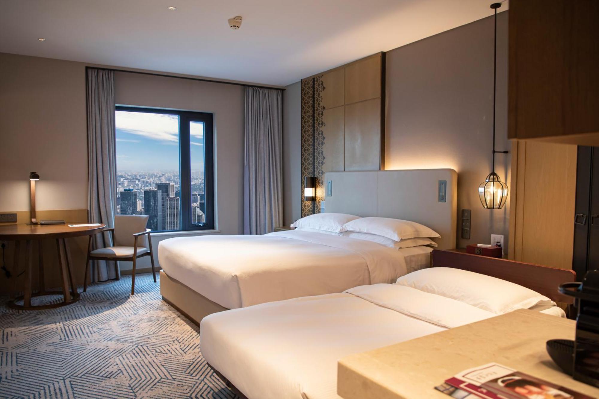 Hilton Beijing Hotel Exterior photo